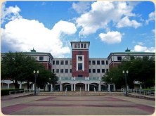 Tirbunal en Deland Condado de Volusia